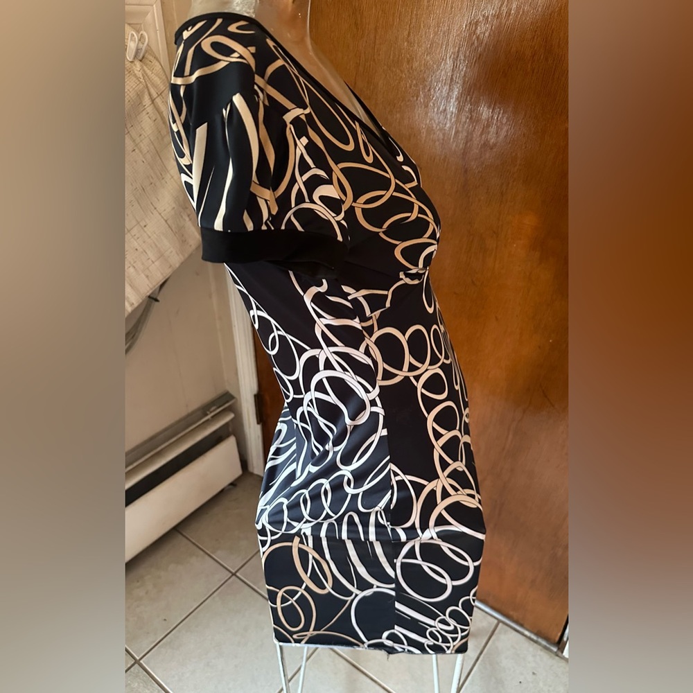 MKM Designs B&W Swirl Pattern Sheath Dress Cap Sleeve Knee Length Women's Sz S - Picture 6 of 14